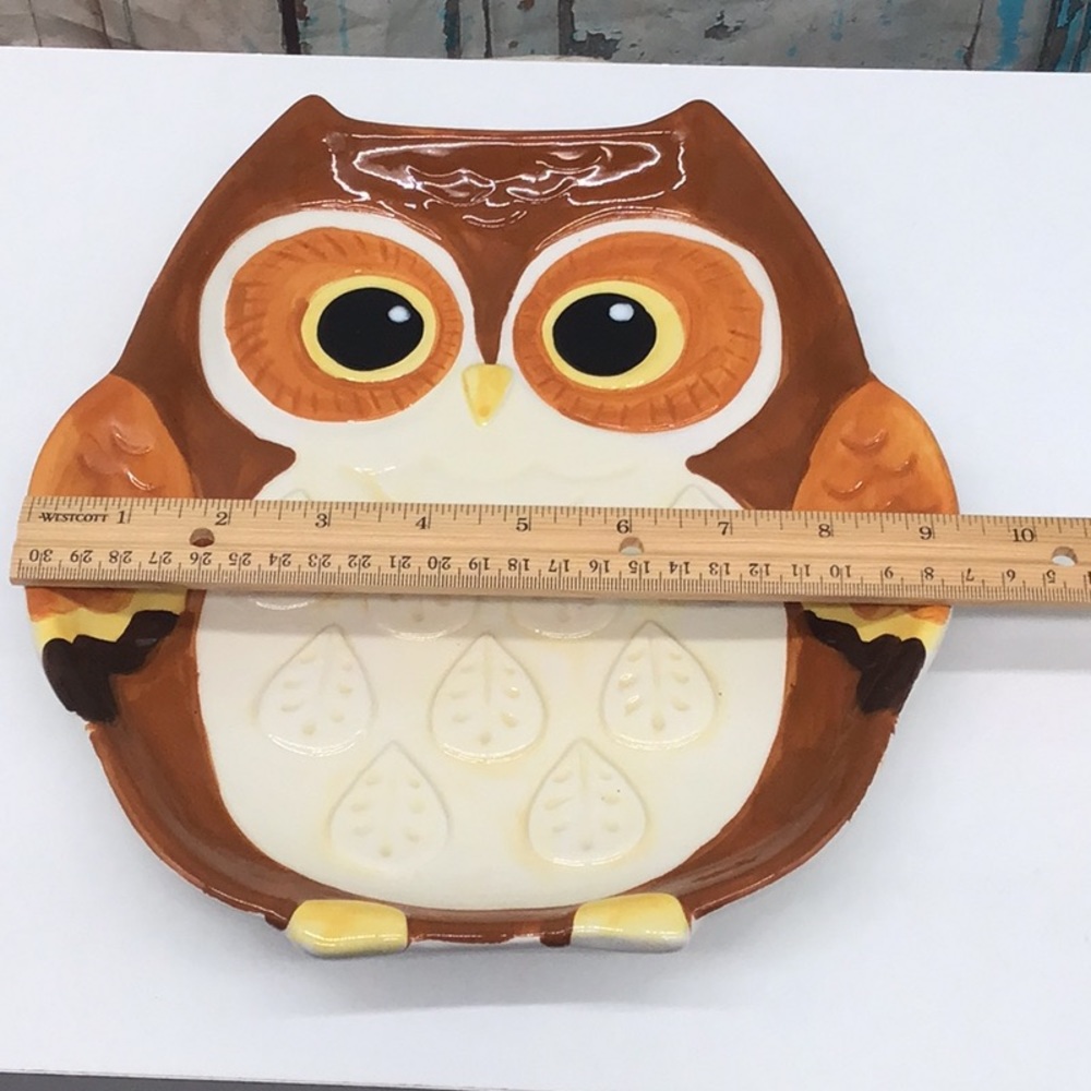 Boston Warehouse Trading Corp. Owl - Picture 3 of 8